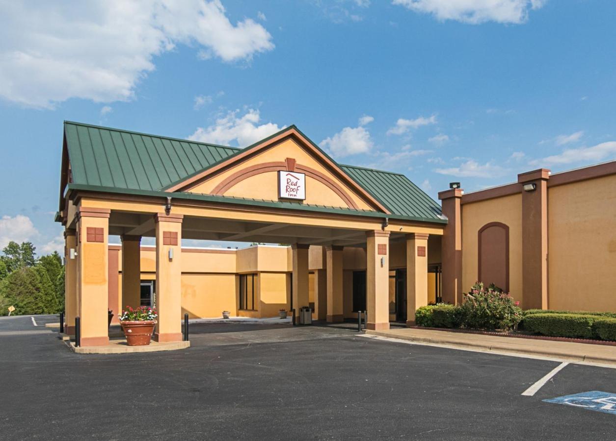 Red Roof Inn Forsyth Exterior photo